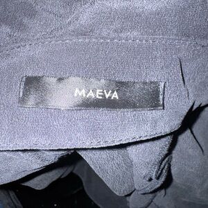 MAEVA Black Silk Sheath Dress Ruffle V-Neck 3/4 Sleeve Knee Length 42 Unique